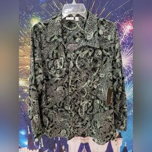 Kim Rogers Black, White, Green Paisley Button-Down Blouse